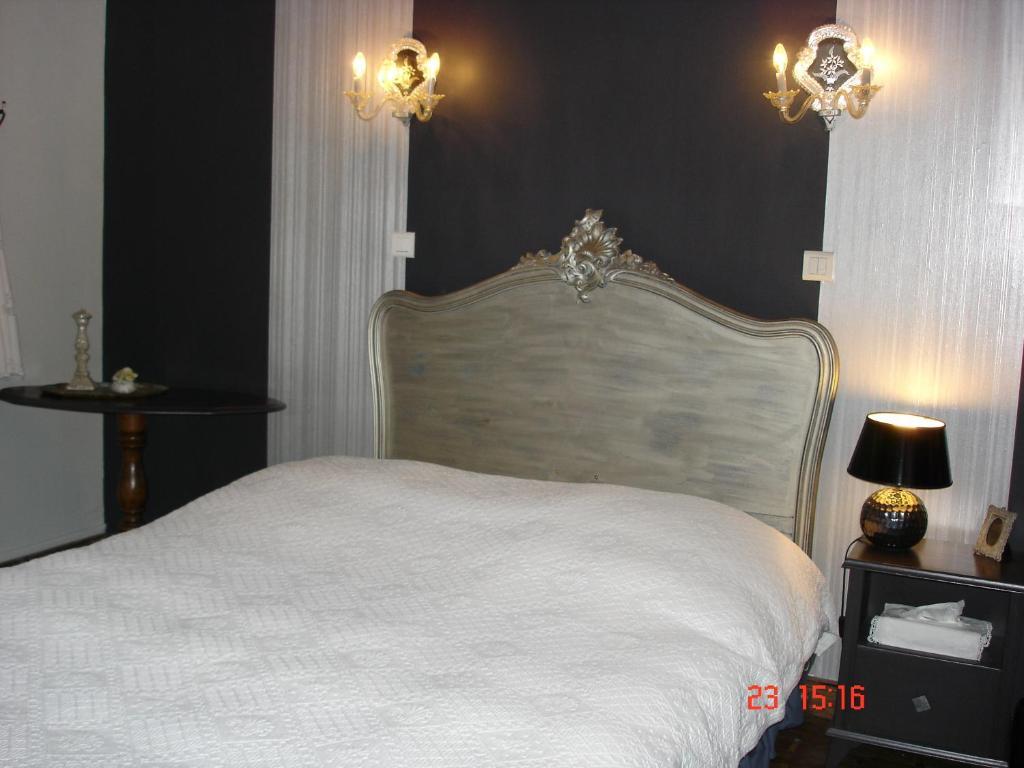 Logis Hotel Domaine Du Moulin Saint-Avold Zimmer foto